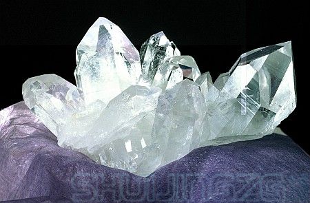 康比電子晶振廠家以雄厚產能解決電子產品熱潮帶來的缺貨現(xiàn)象